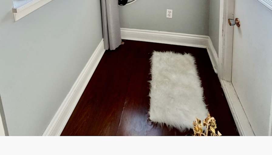 Min Min's room