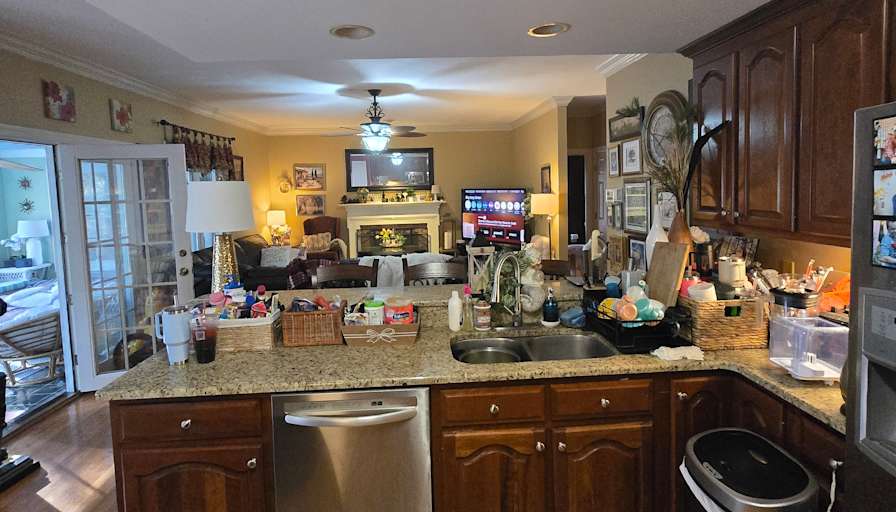 Steve's room