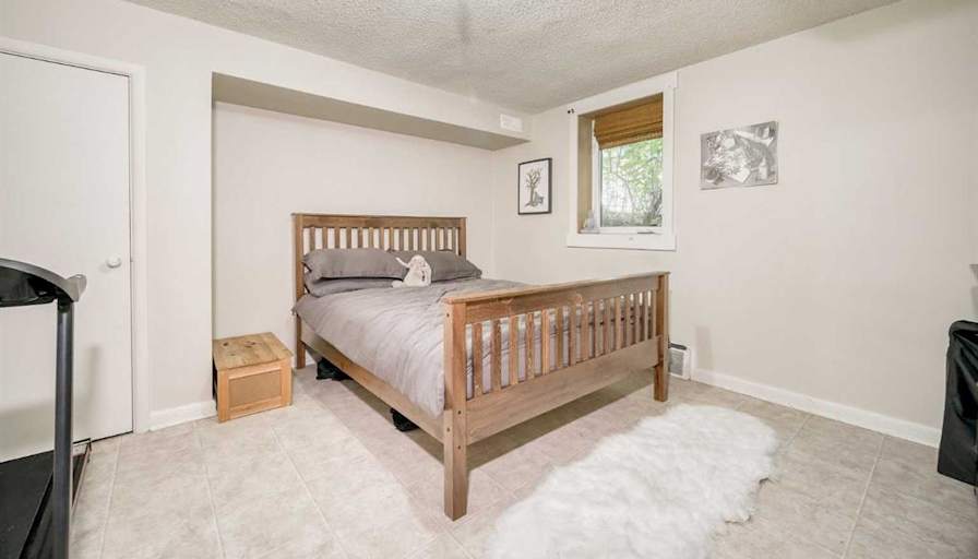 Jeffrey's room