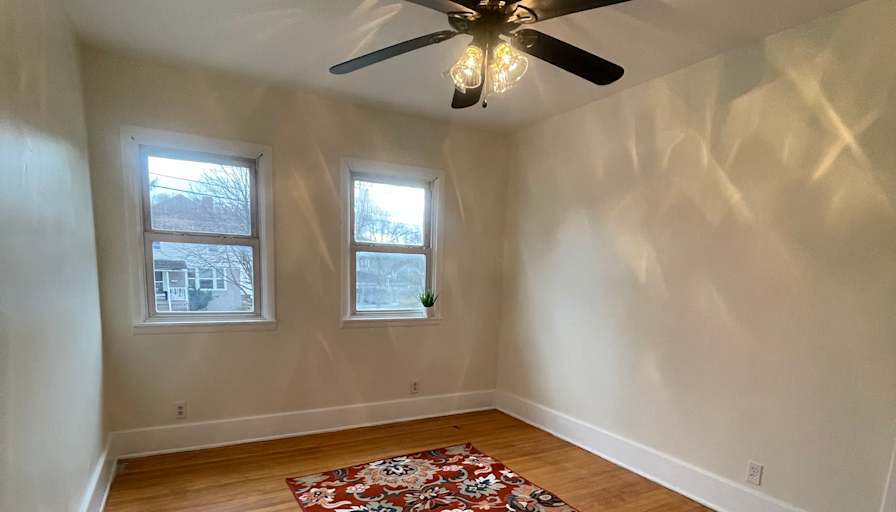 Lotus Consulting and Management LLC's room