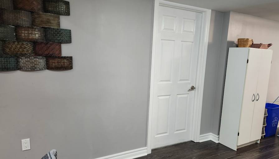 Zohra's room
