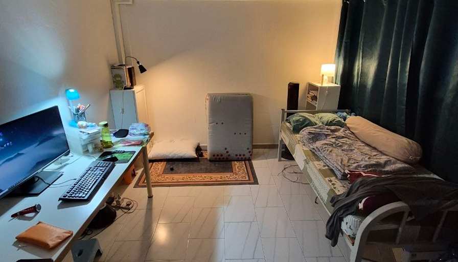Han Beng's room
