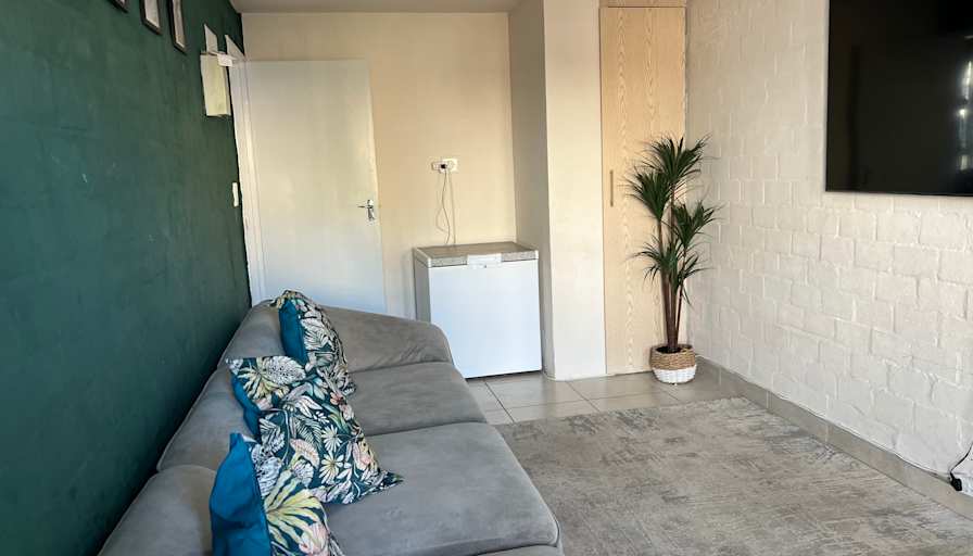Sanelisiwe Noluthando Igboanugo's room