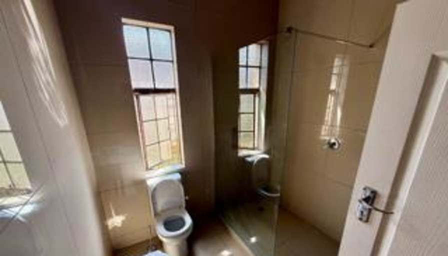 Tshikani's room