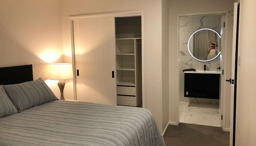 L V's room