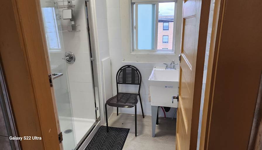 Vancouver Rentals's room