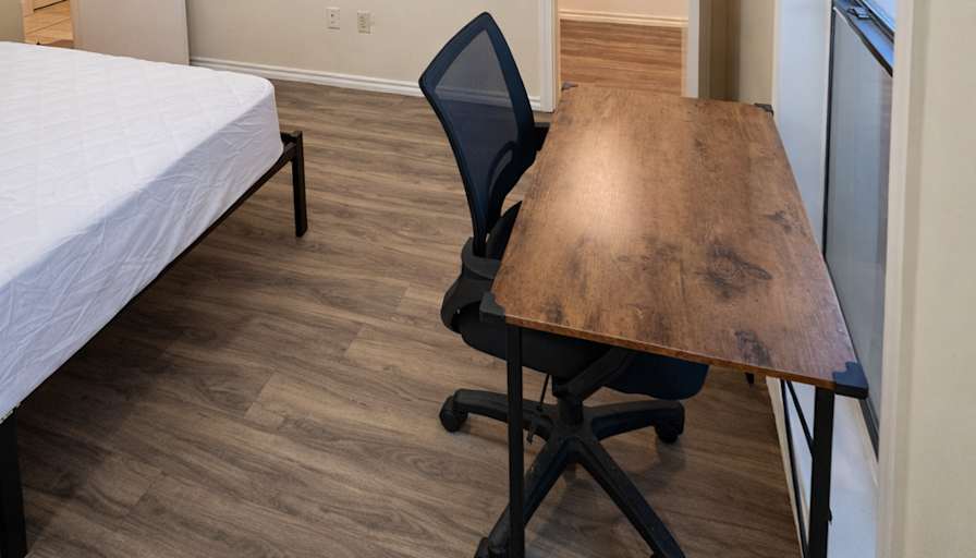 Sergio's room
