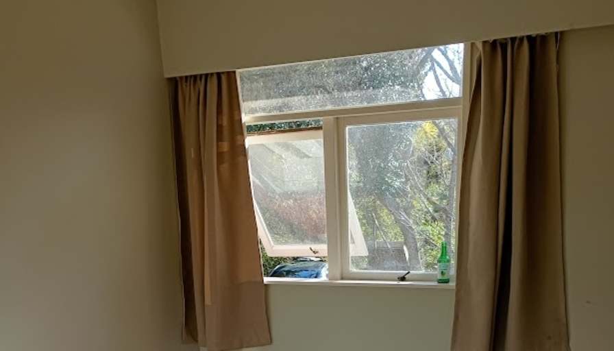 Damo's room