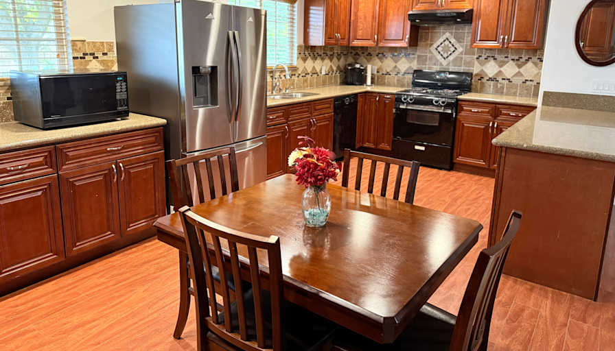 Independent Sober Living for Seniors's room