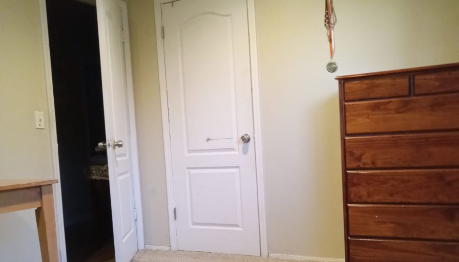 Felipe's room
