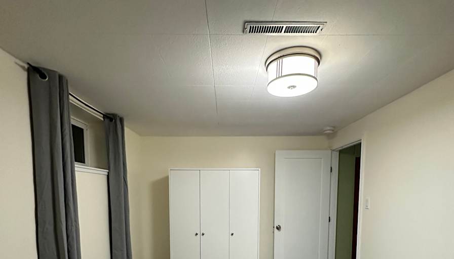 Cally Sinclair's room