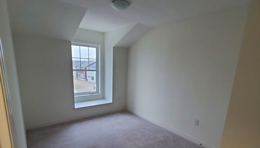 Ali's room