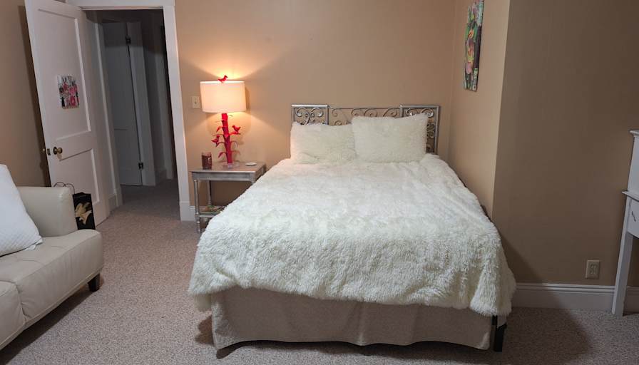 capeck's room