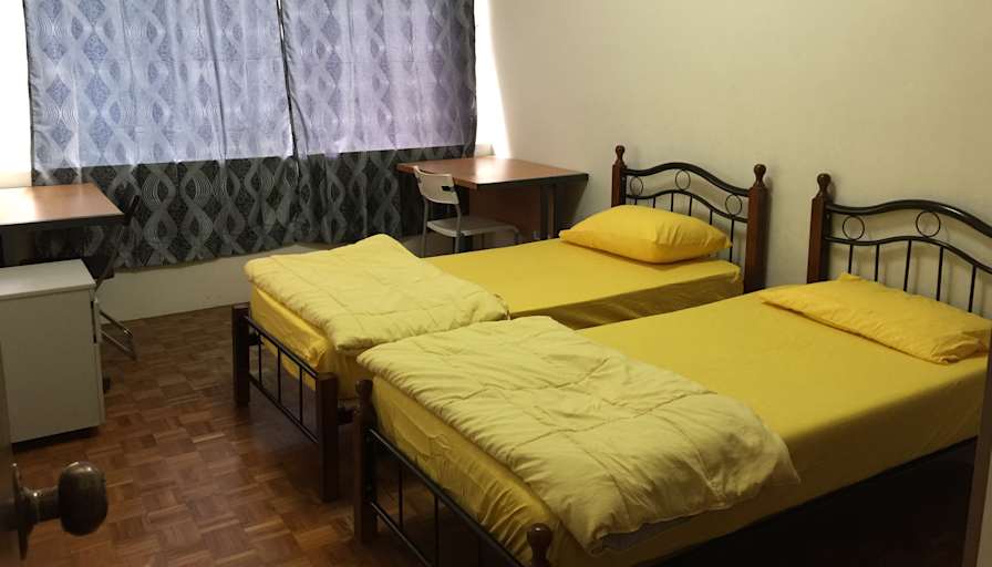 Hwee Kiang Lim's room