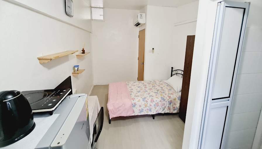 Roomy's room