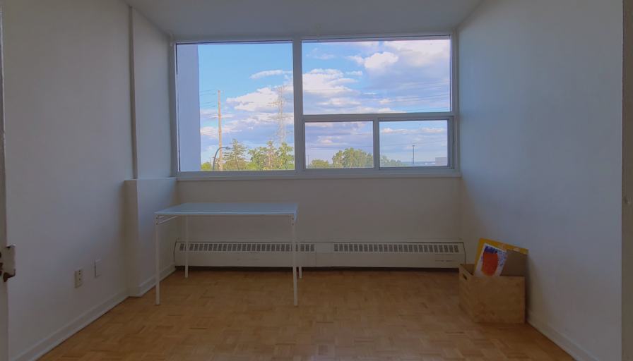 Rikki's room