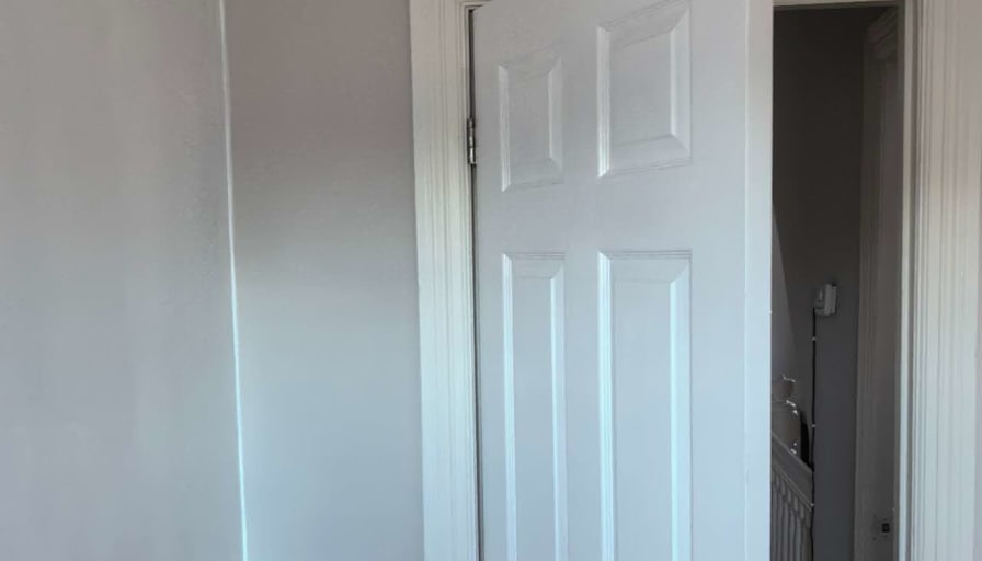 Zhihua Zhou's room