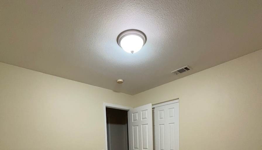 Melissa Mireles's room