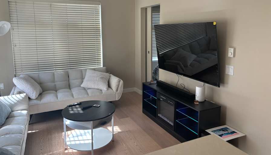 Oluwole Abe's room