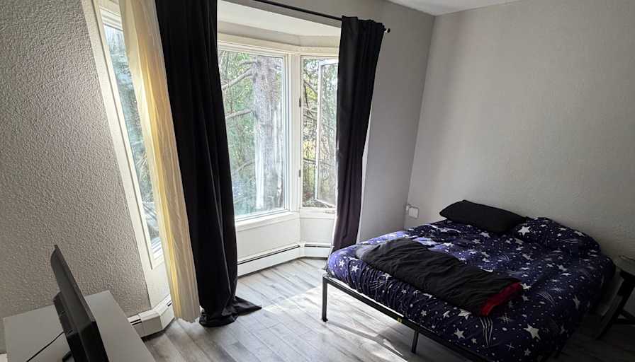 Sam's room