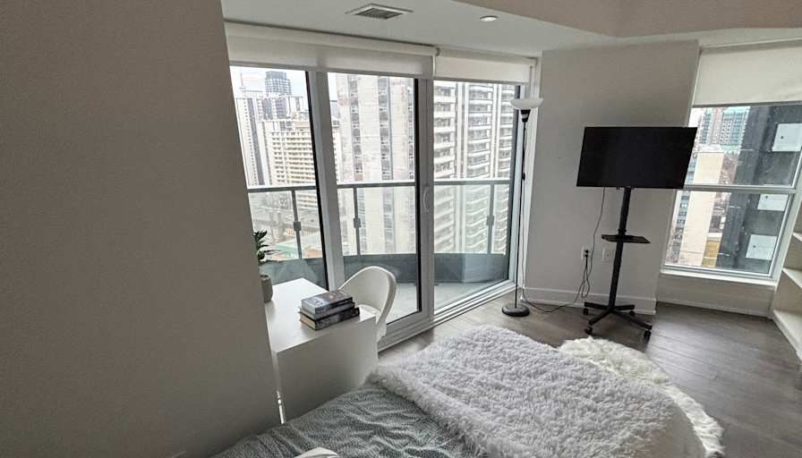 Innova's room