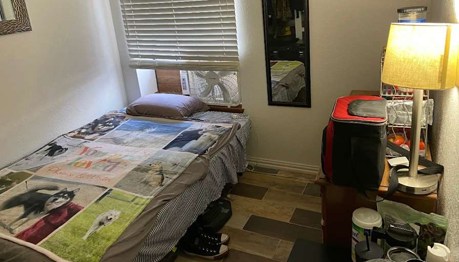 Nina's room