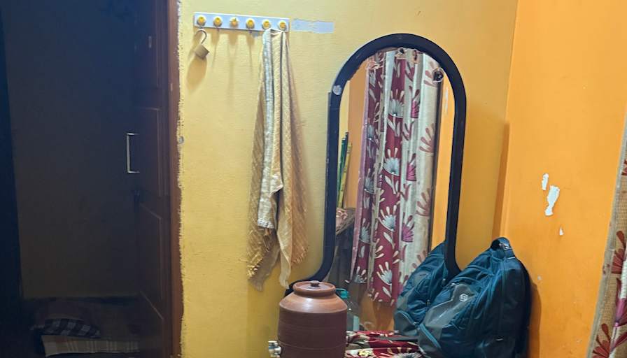 Karan's room