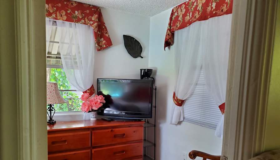Jebbie's room