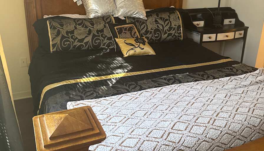 Teresa Ellison's room