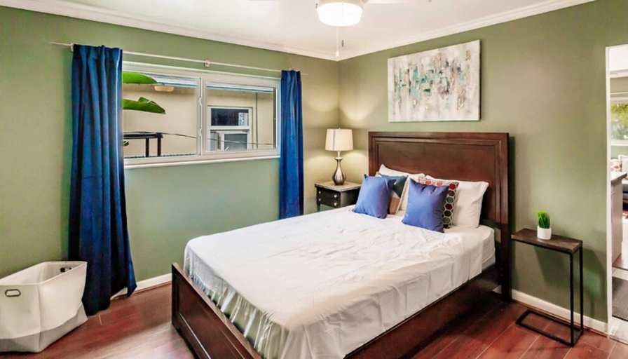 Richard's room