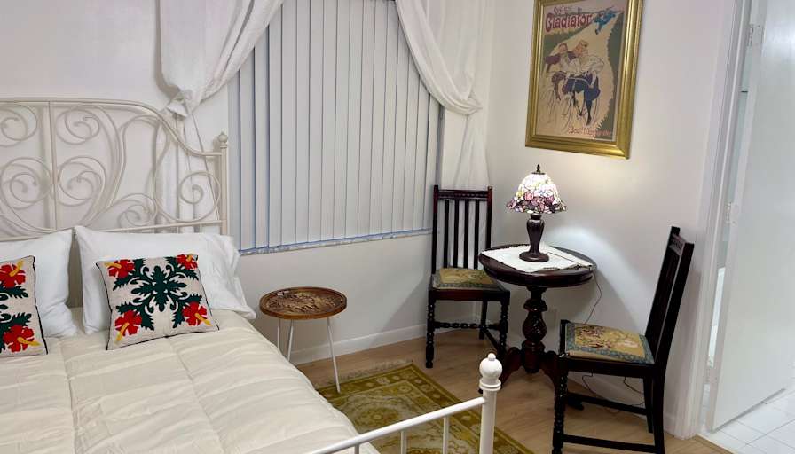 Gladys Pinzas's room
