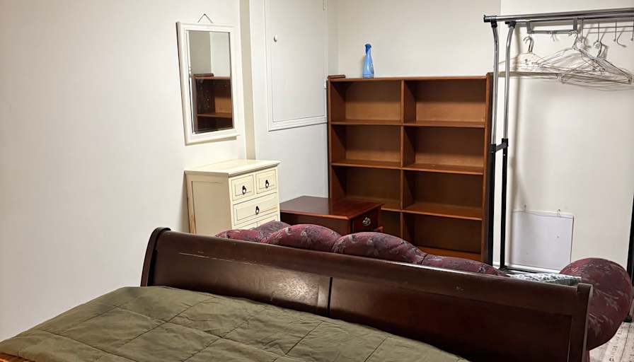 May Seah's room