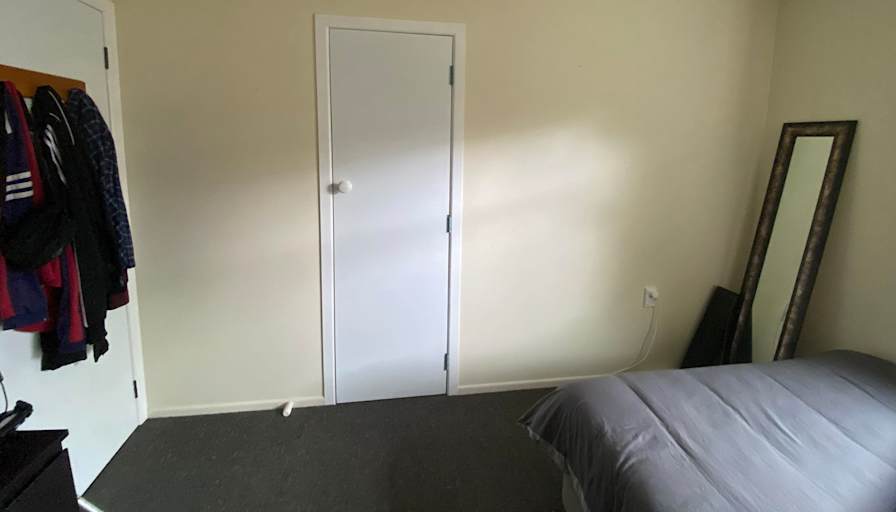 stefan's room