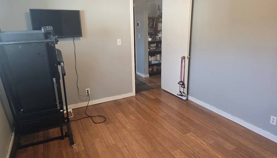 Gregory Kovas's room