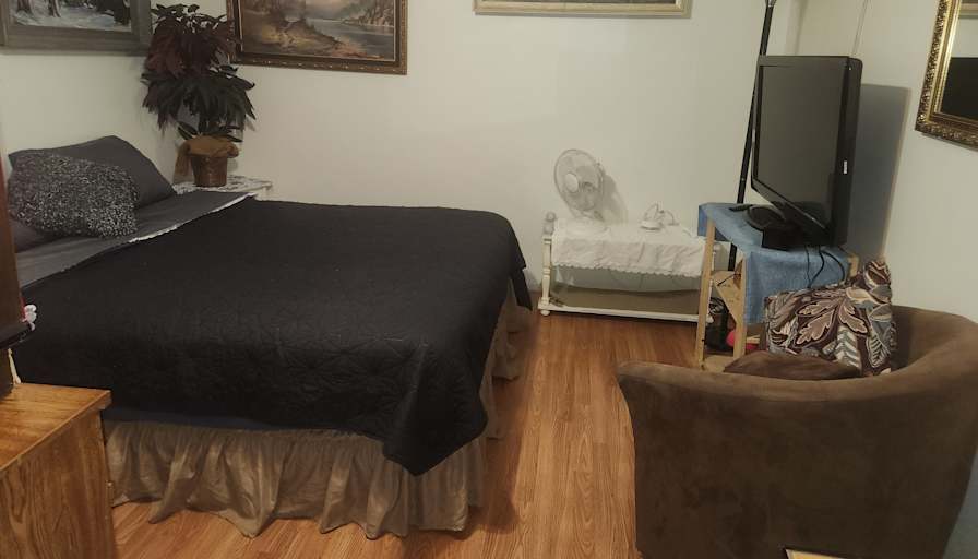 Lisa's room