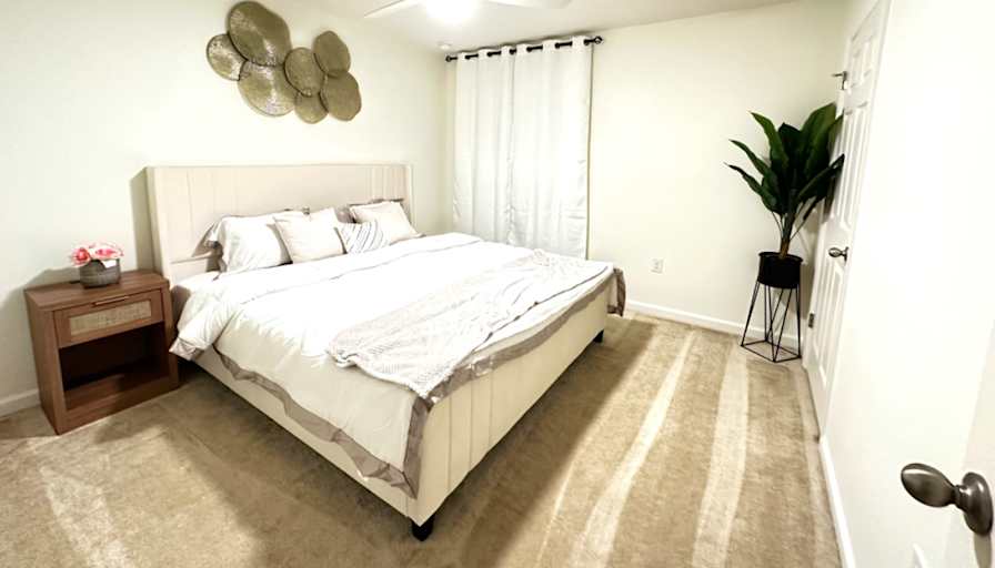 Lizett's room