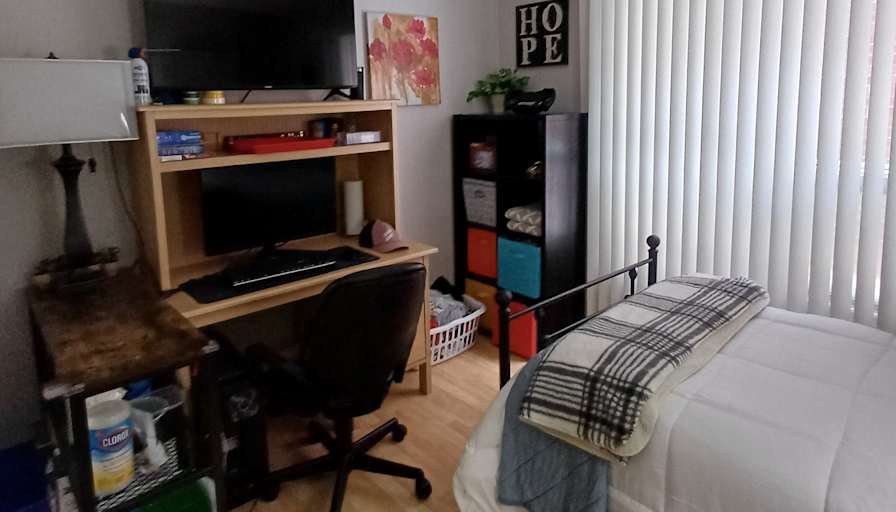 Bonnie's room