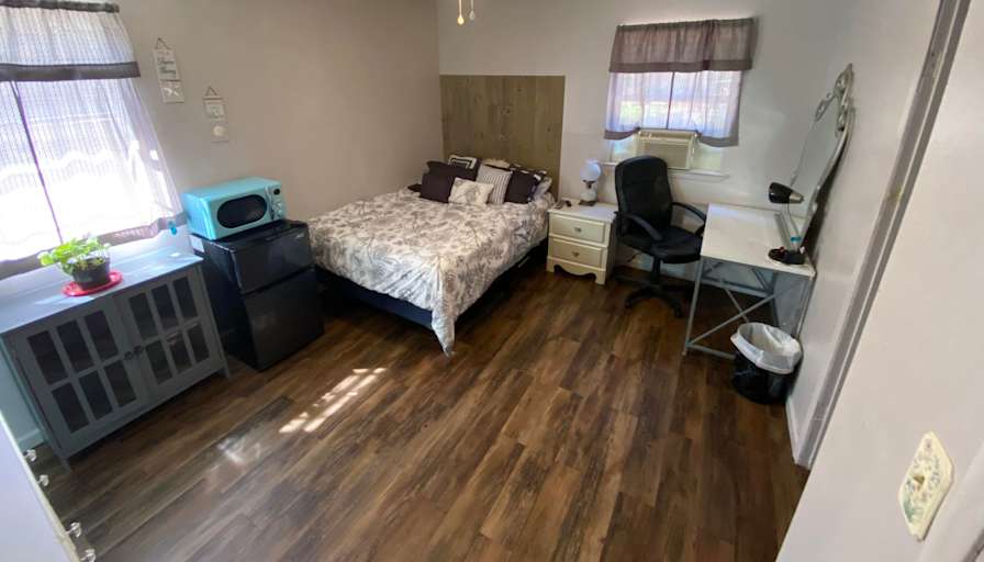 Lela's room