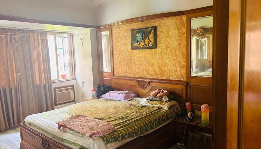 Betsey's room