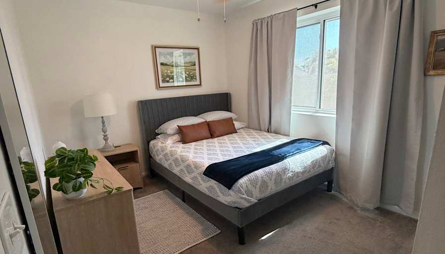 Jennifer's room