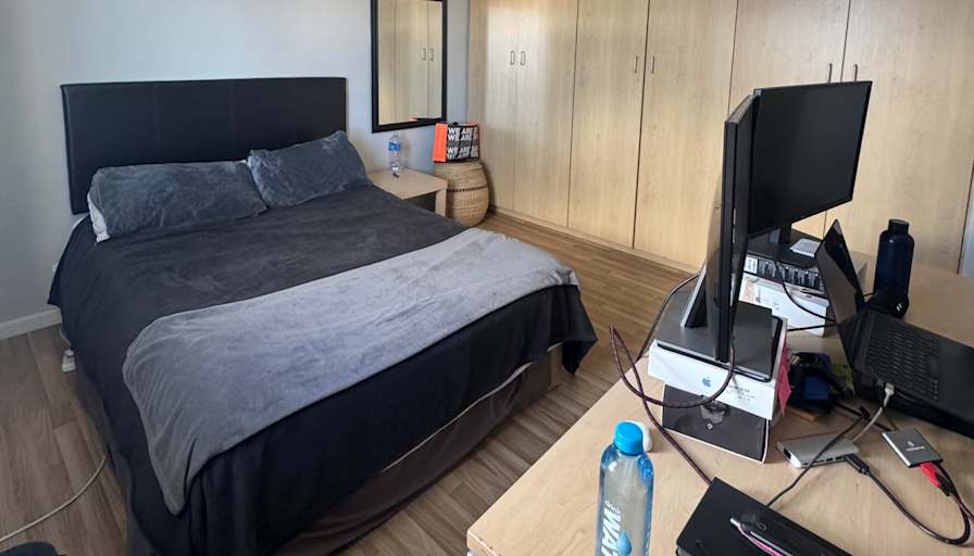 Ronard's room