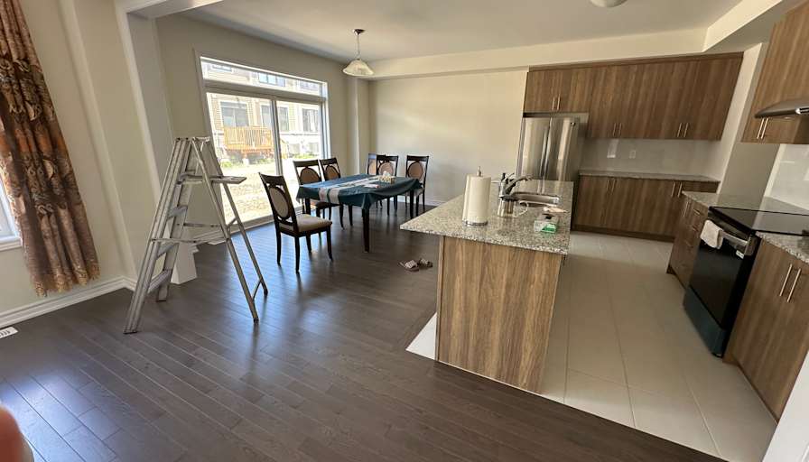 Shuning (Jane) You's room