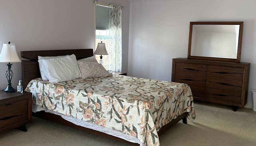 Jade's room