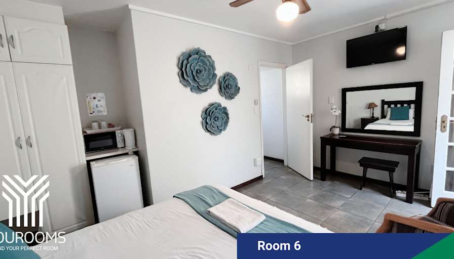 YouRooms's room
