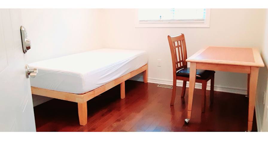 Rachelle's room