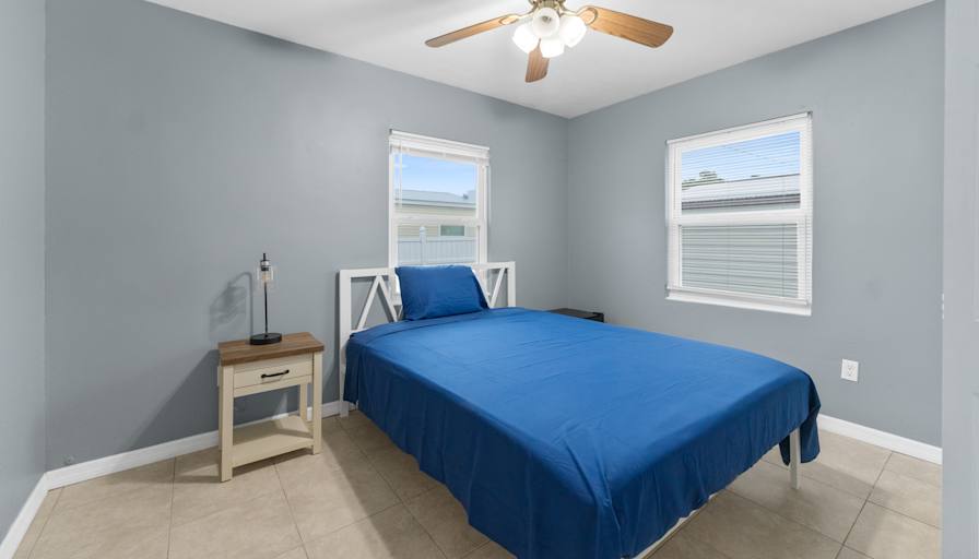 Oscar's room