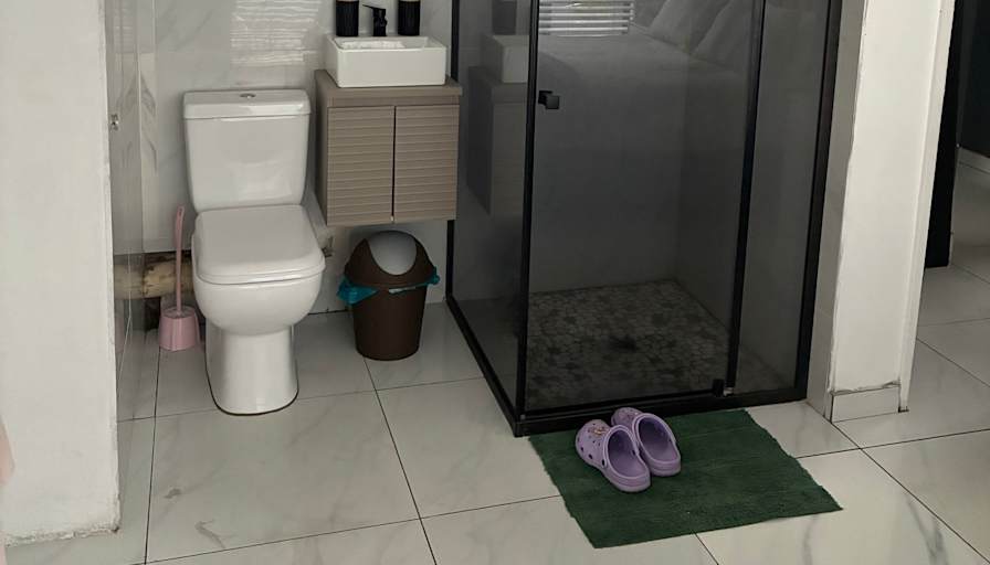 Lungiswa Fass's room