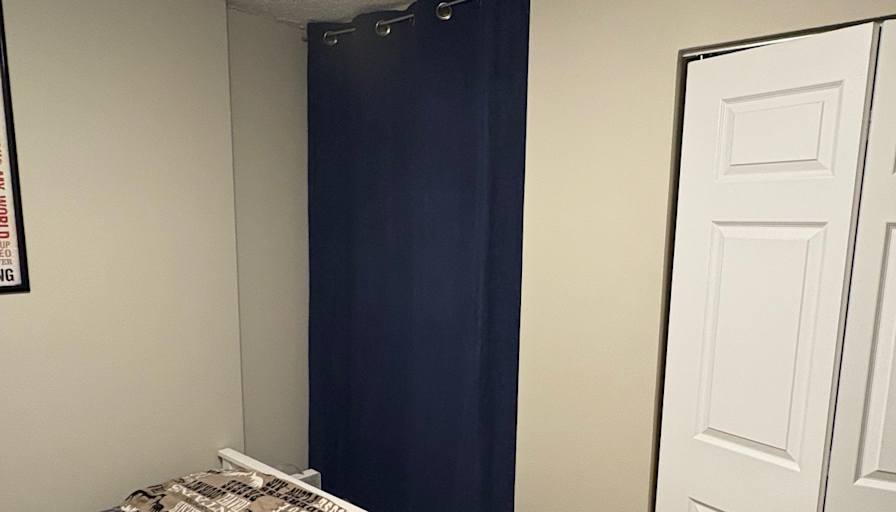 akhil jain's room