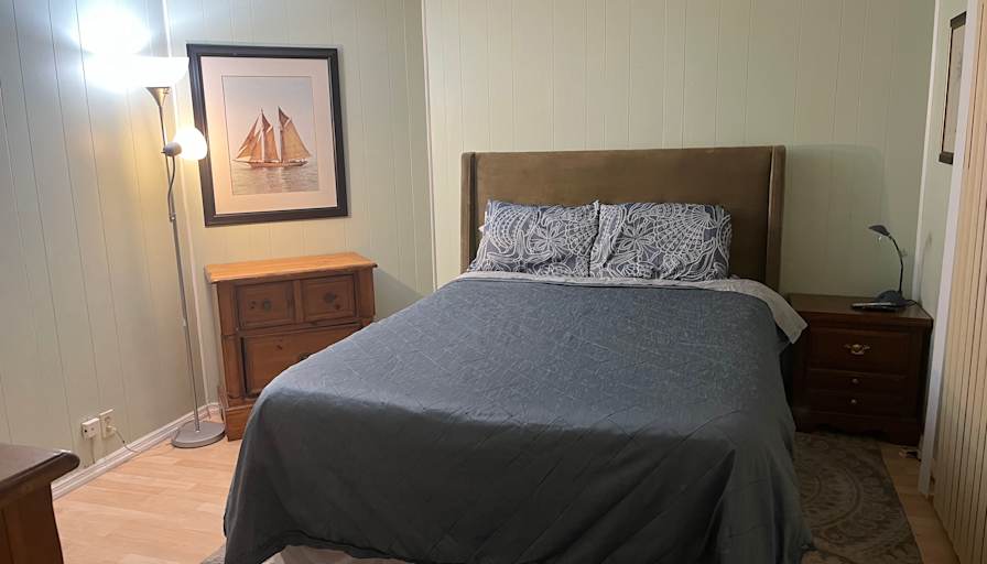 Aviva's room