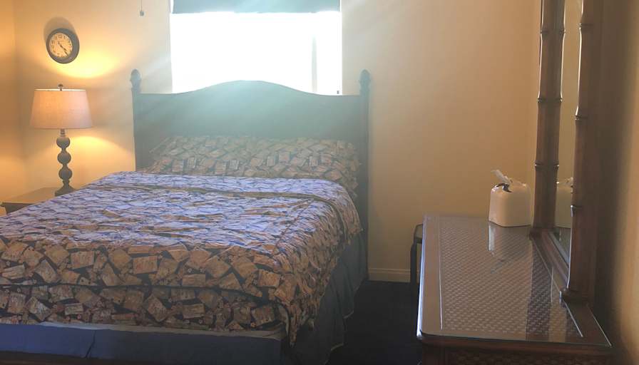 Lynette's room